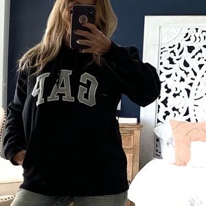 Gap pullover unixes‼️SOLD‼️